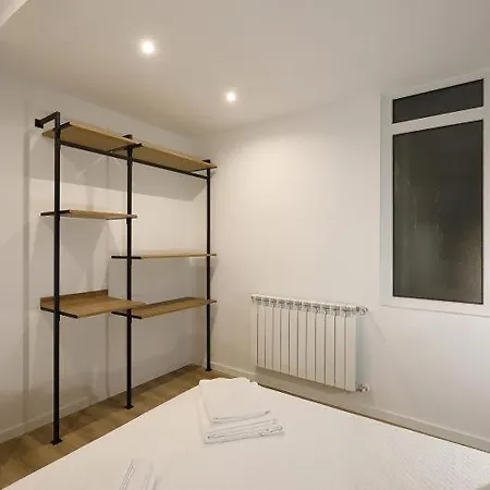 Trueba Apartamento Recien Reformado En Gros * San Sebastian